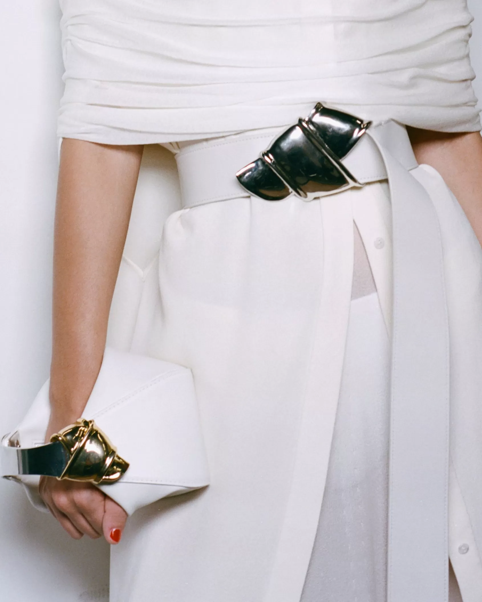 Belts<Brandon Maxwell The Courtney Belt In Oyster And Silver Oyster Silver