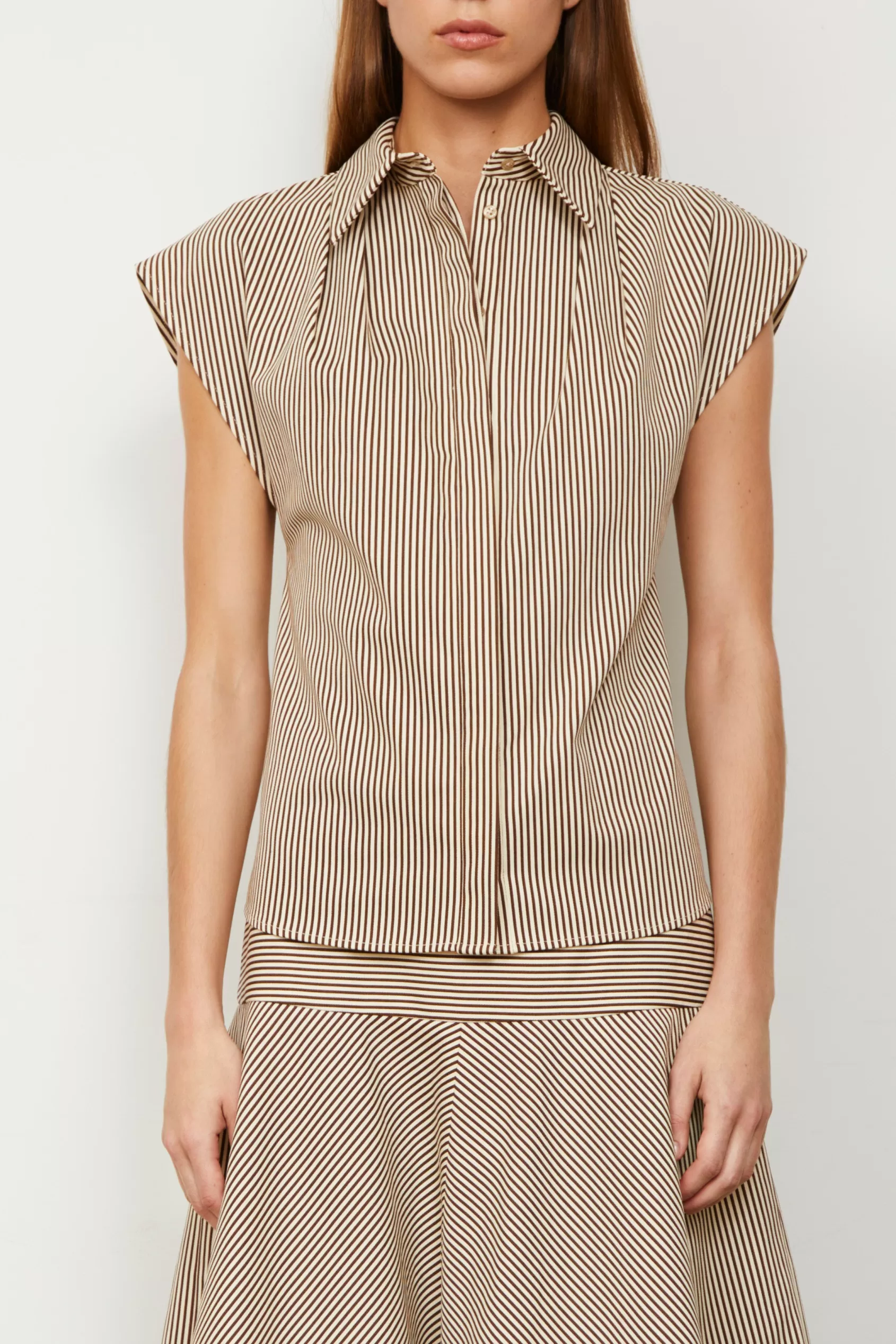 Tops<Brandon Maxwell The Gabi Shirt In Chocolate Stripe